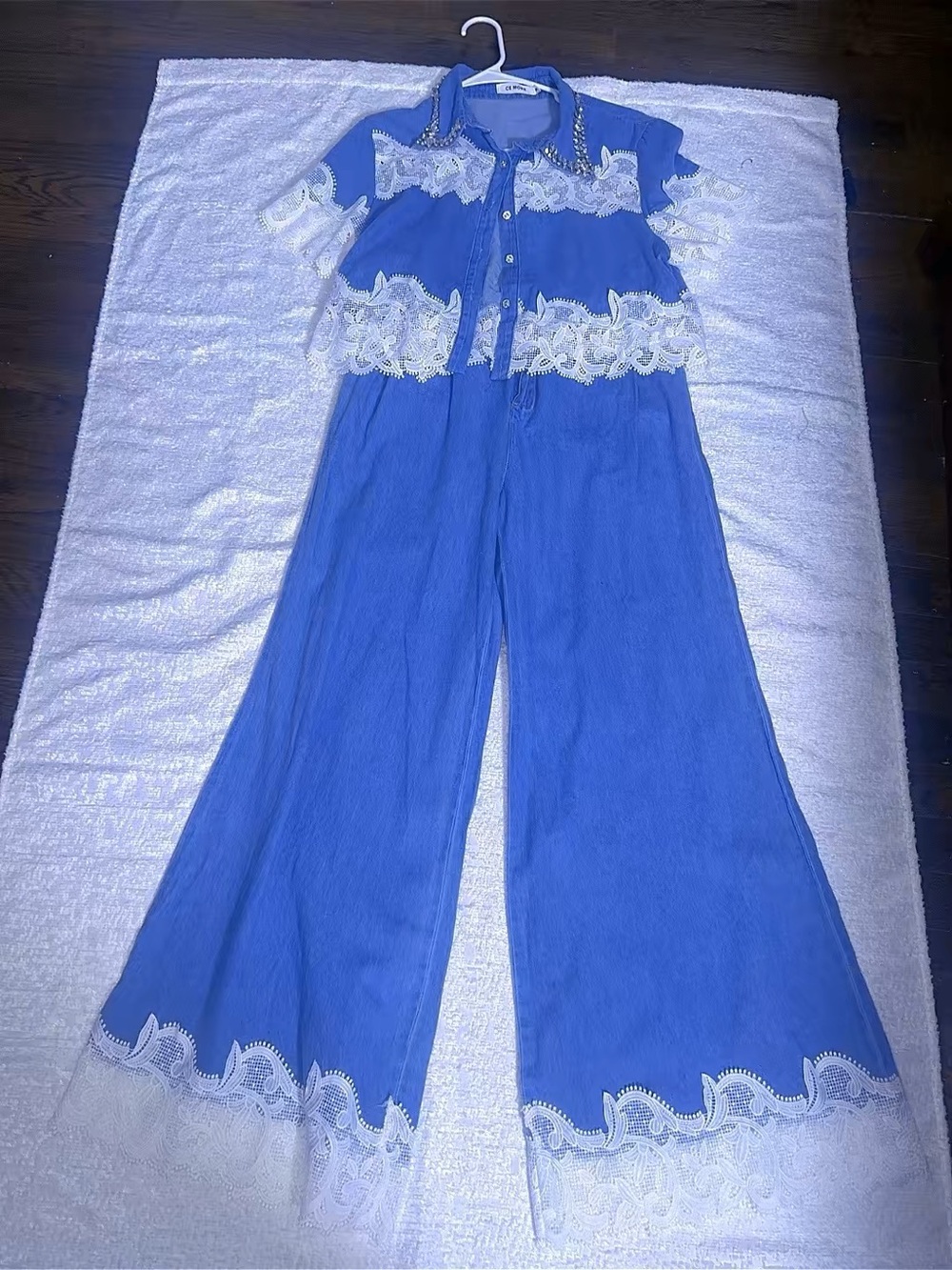 Blue Two-Piece Lace Trim Set - Picture 3 of 4
